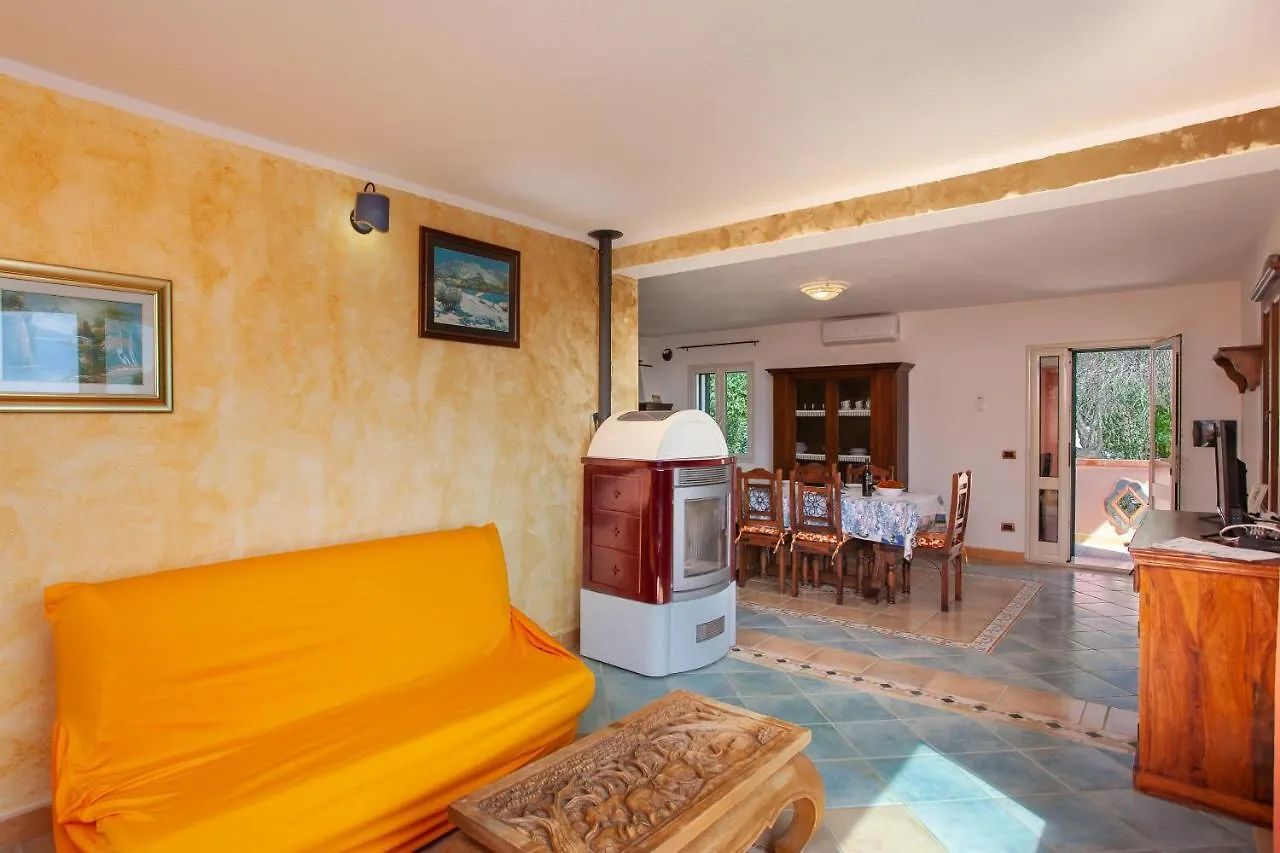 Appartamento Murice Cala Liberotto 0*,  Italy